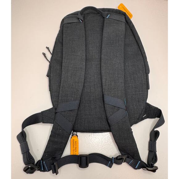 NATHAN Packable Runner’s Pack – Black – NEW With Tags - Picture 3 of 10